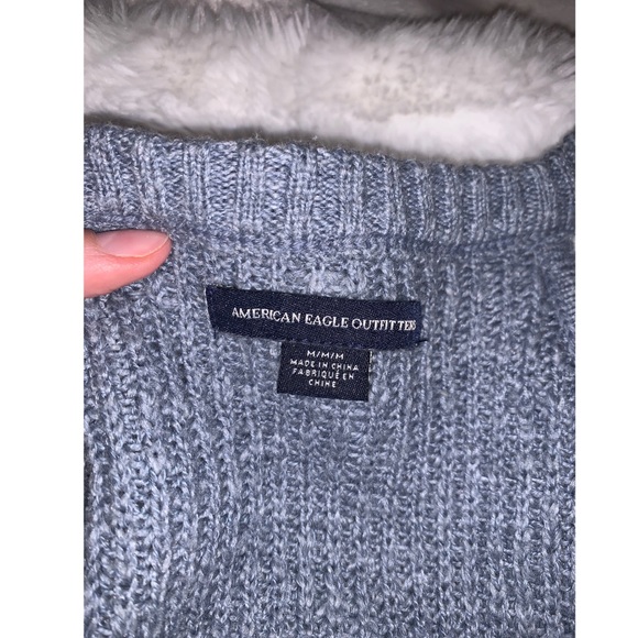 Cold shoulder sweater - Picture 4 of 4